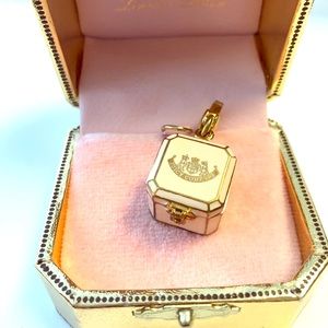 ✨2007 Pink Charm / Jewelry Box Juicy Couture Charm